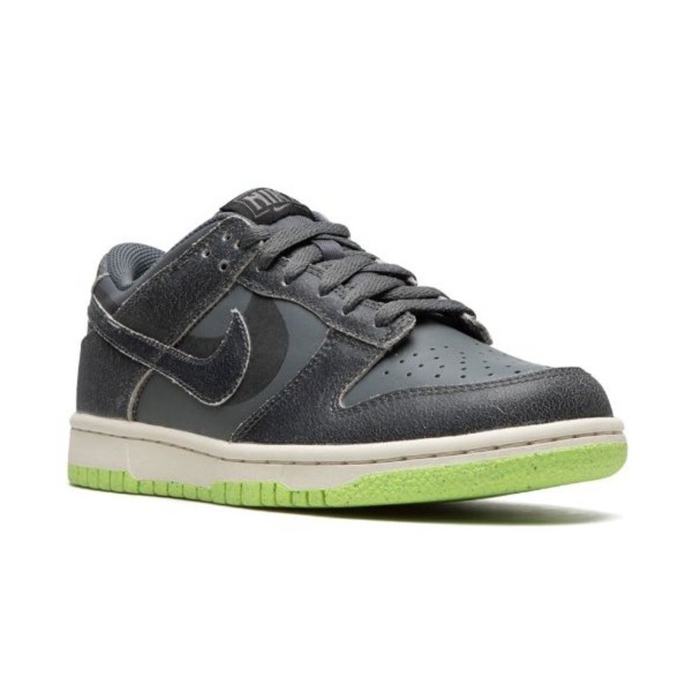 Nike holloween dunks Sz Various Gs